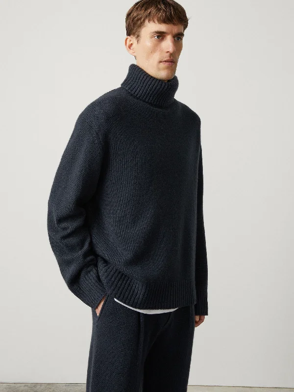 Casual Styles The Luca Sweater